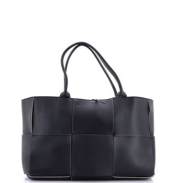 Bottega Veneta Arco Tote Maxi Intrecciato Leather Medium