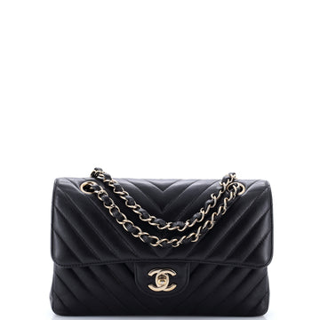 Chanel Classic Double Flap Bag Chevron Caviar Small