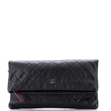 Chanel Beauty CC Clutch Quilted Caviar