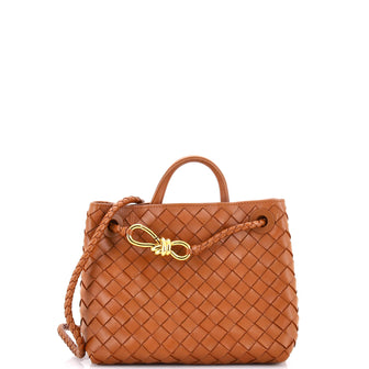 Bottega Veneta Andiamo Top Handle Bag Intrecciato Nappa Small