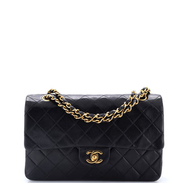 Chanel Vintage Classic Double Flap Bag Quilted Lambskin Medium