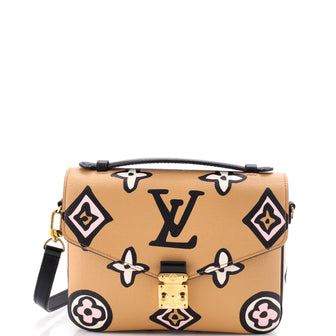 Louis Vuitton Pochette Metis Wild at Heart Monogram Giant