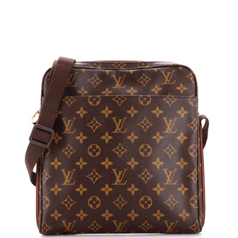 Louis Vuitton Trotteur Beaubourg Handbag Monogram Canvas