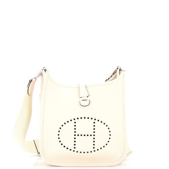 Hermes Evelyne Bag Gen III Clemence 23