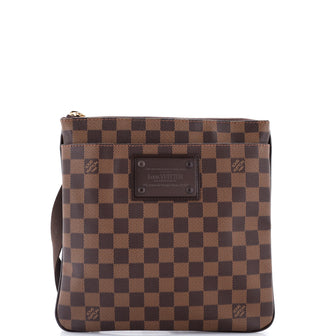 Louis Vuitton Brooklyn Pochette Plate Damier