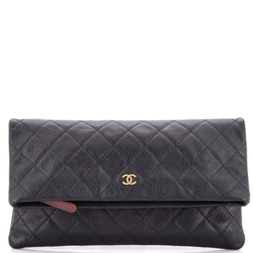 Chanel Beauty CC Clutch Quilted Caviar