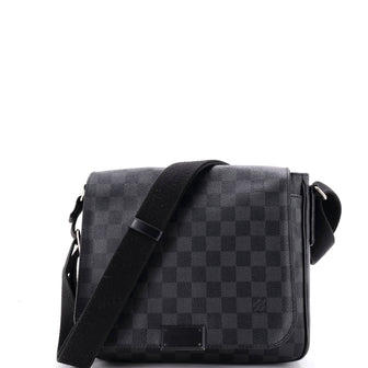 Louis Vuitton District Messenger Bag Damier Graphite PM
