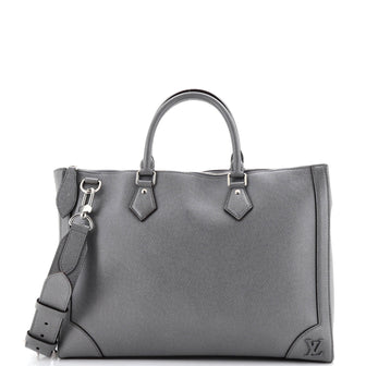 Louis Vuitton Slim Briefcase Taiga Leather