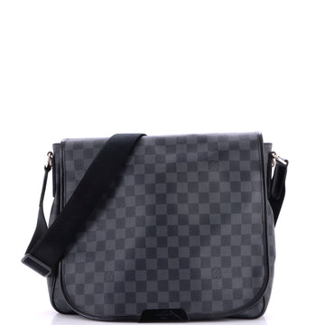 Louis Vuitton Daniel Messenger Bag Damier Graphite MM