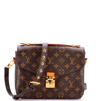 Louis Vuitton Pochette Metis Monogram Canvas