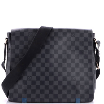 Louis Vuitton District NM Messenger Bag Damier Graphite MM