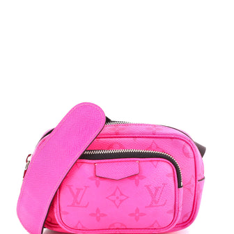 Louis Vuitton Outdoor Pouch Monogram Taigarama