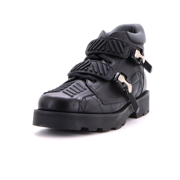 Gucci Men's Quebec Double Buckle Boots Quilted Leather