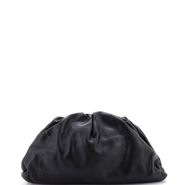 Bottega Veneta The Pouch Leather Teen