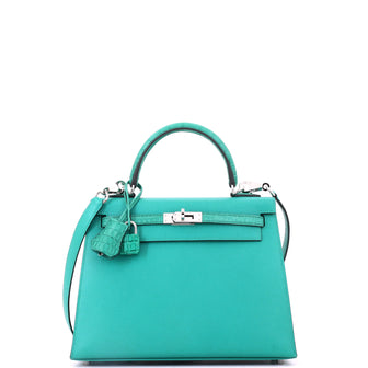 Hermes Touch Kelly Handbag Vert Verone Madame with Matte Alligator and Palladium Hardware 25
