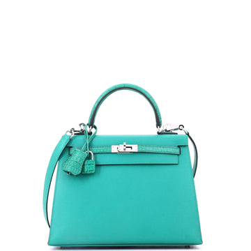 Hermes Touch Kelly Handbag Vert Verone Madame with Matte Alligator and Palladium Hardware 25