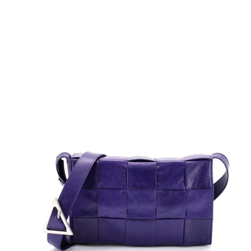 Bottega Veneta Cassette Crossbody Bag Maxi Intrecciato Leather Small