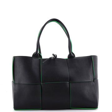 Bottega Veneta Arco Tote Maxi Intrecciato Leather Medium