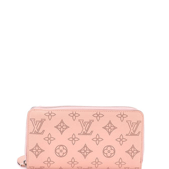 Louis Vuitton Zippy Wallet Mahina Leather