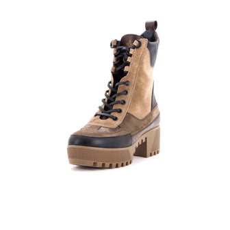 Louis Vuitton Women's Laureate Platform Desert Boots Leather with Suede