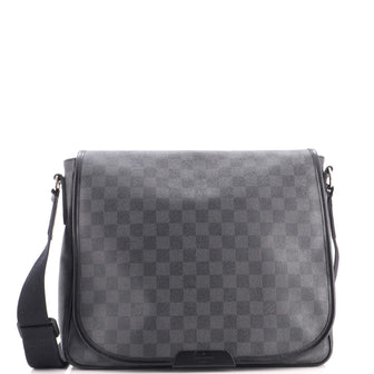 Louis Vuitton Daniel Messenger Bag Damier Graphite MM