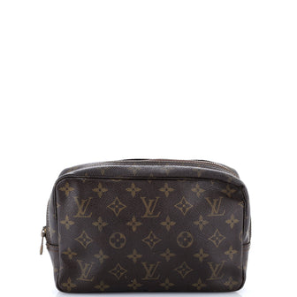 Louis Vuitton Trousse Toiletry Pouch Monogram Canvas 23