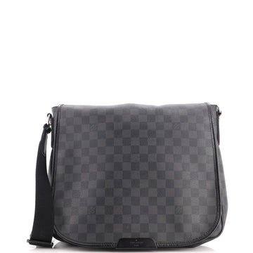 Louis Vuitton Daniel Messenger Bag Damier Graphite MM