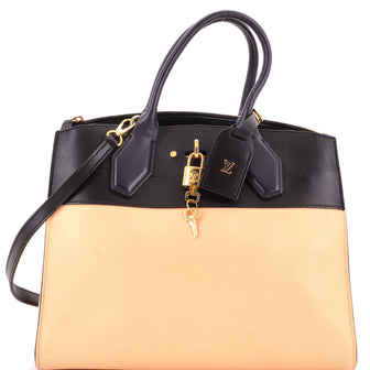 Louis Vuitton City Steamer Handbag Leather MM
