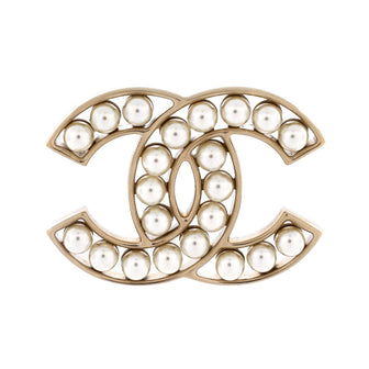 Chanel CC Brooch Metal with Faux Pearls