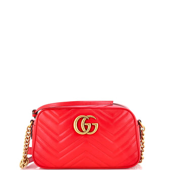 Gucci GG Marmont Shoulder Bag Matelasse Leather Small