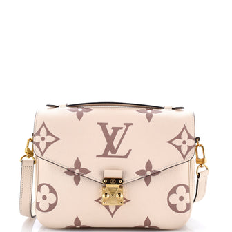 Louis Vuitton Pochette Metis Bicolor Monogram Empreinte Giant