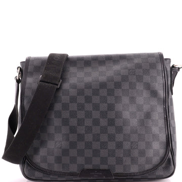 Louis Vuitton Daniel Messenger Bag Damier Graphite MM