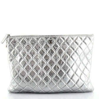 Chanel Cosmo Charm O Case Clutch Quilted Metallic Aged Calfskin Large