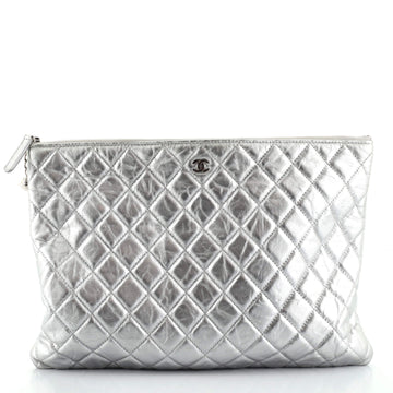 Chanel Cosmo Charm O Case Clutch Quilted Metallic Aged Calfskin Large