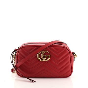 Gucci GG Marmont Shoulder Bag Matelasse Leather Small