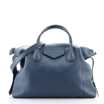 Givenchy Antigona Soft Bag Leather Medium