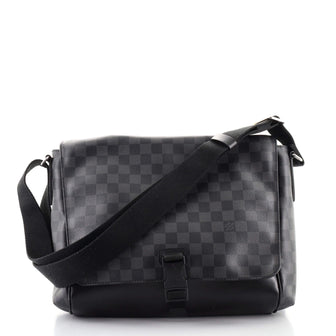 Louis Vuitton Messenger Bag Damier Graphite MM