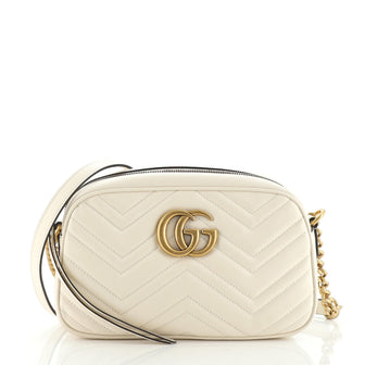 Gucci GG Marmont Shoulder Bag Matelasse Leather Small