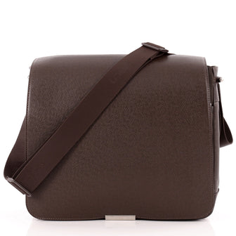Louis Vuitton Viktor Messenger Bag Taiga Leather