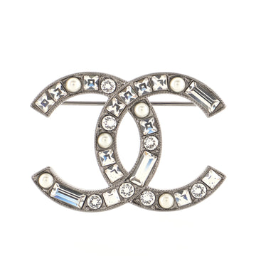 Chanel CC Brooch Metal with Crystals and Faux Pearls