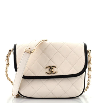 Chanel CC Round Flap Messenger Bag Quilted Caviar Small