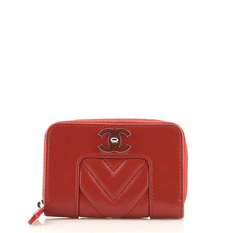 Chanel Mademoiselle Vintage Zip Coin Purse Chevron Sheepskin Small