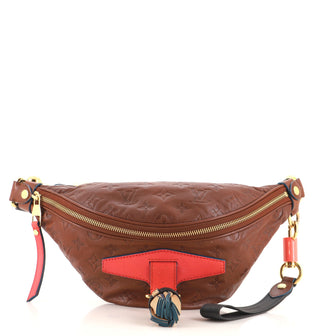 You'll be shocked at what all fits in this Bumbag! The LV Empreinte