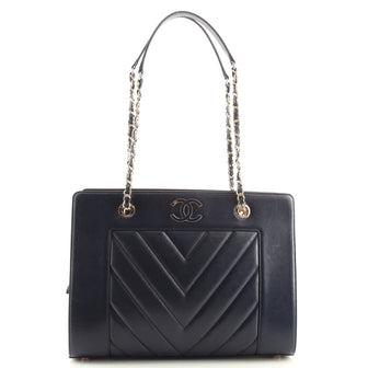 Chanel Mademoiselle Vintage Shopping Tote Chevron Sheepskin Medium