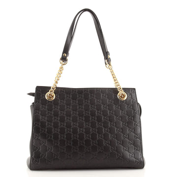 Gucci Soft Signature Shoulder Bag Guccissima Leather Medium