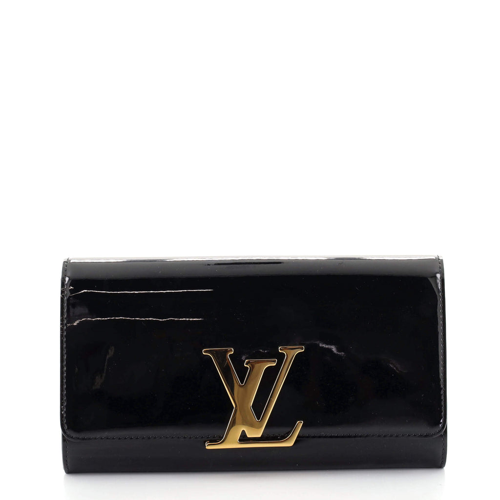Louise patent leather clutch bag Louis Vuitton Black in Patent leather -  31642511