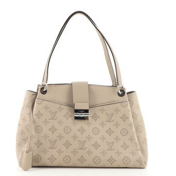 Louis Vuitton Sevres Handbag Mahina Leather