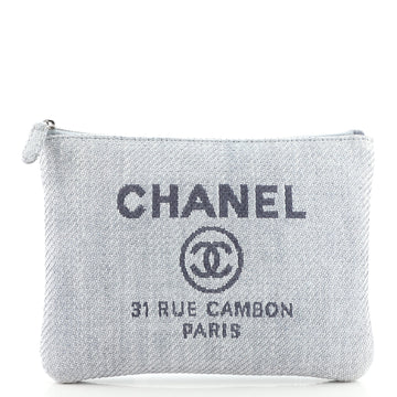 Chanel Deauville Pouch Raffia Medium