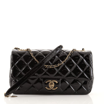 Chanel Navy Quilted Patent & Grained Calfskin Leather Eyelet CC Single Flap  Bag Antique Gold Hardware Available For Immediate Sale At Sotheby's