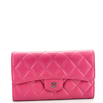 Trifold Classic Flap Wallet Quilted Caviar Medium